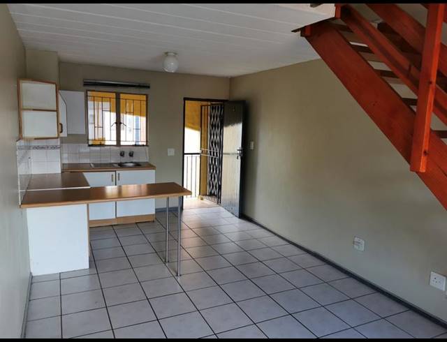 1 BEDROOM PROPERTY TO RENT IN DIE BULT